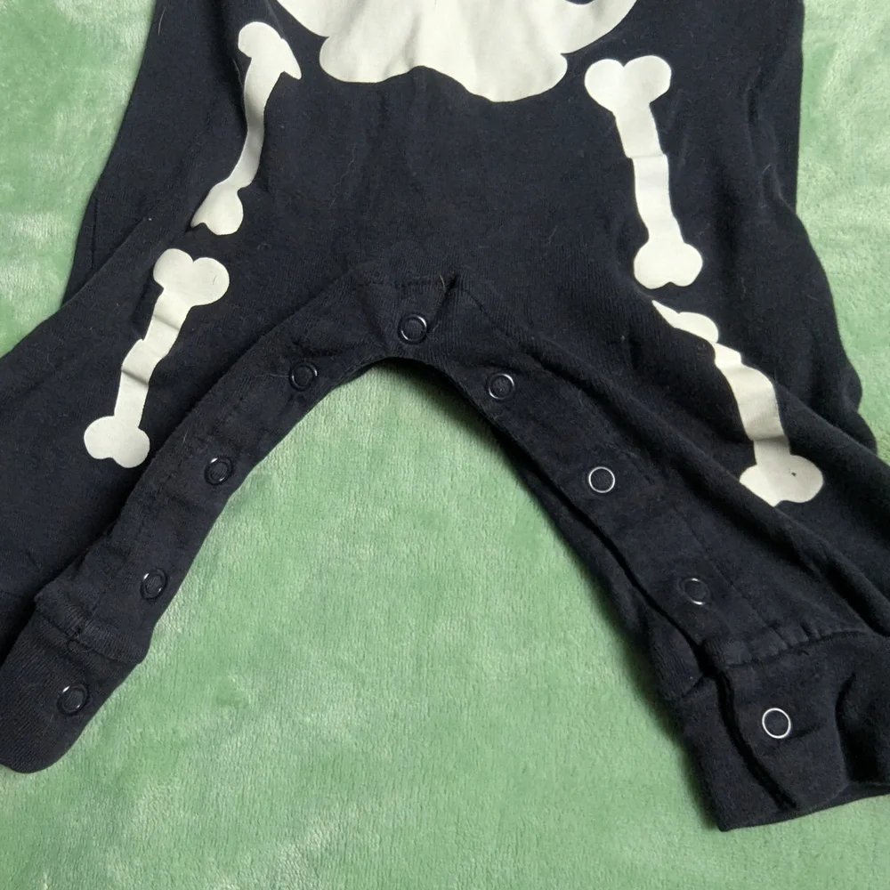 Carter's Infant Skeleton Body Suit 9 month